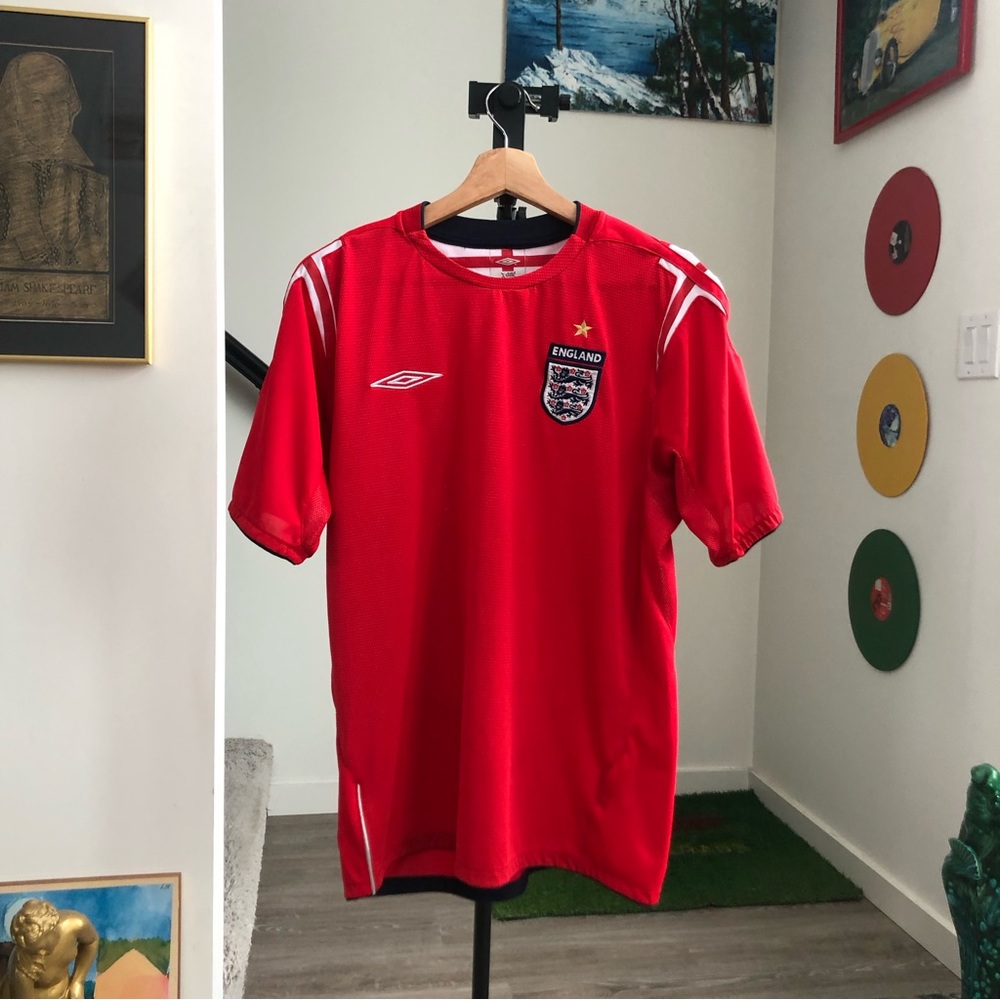 Umbro England Men's Red Football Shirt